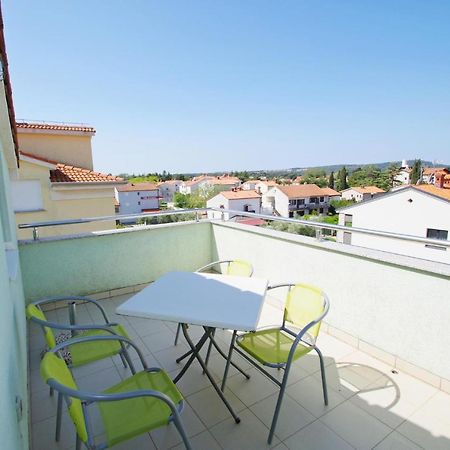 Holiday Apartment Sky, Medulin Exteriér fotografie